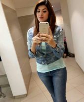 Student Seher +971557272410