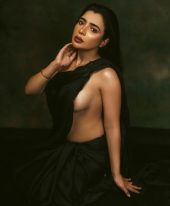 Pakistani Escorts In Deira +971583001952